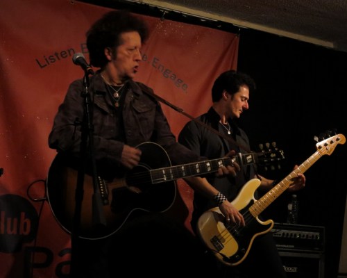 Willie and Johnny Pie