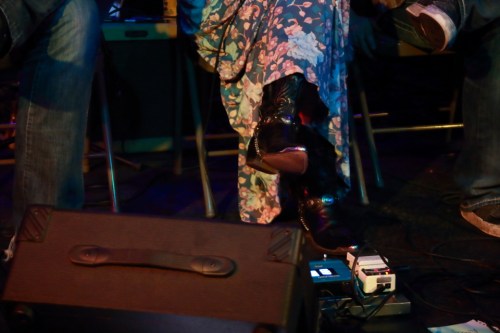 Hence Angela's gorgeous cowgirl boots!