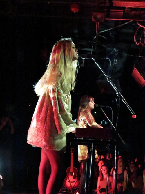 First Aid Kit (Johanna in foreground)