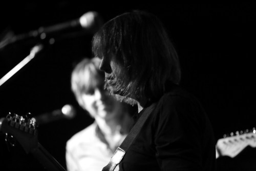 Eric smiling at Mike's playing (Tupelo)