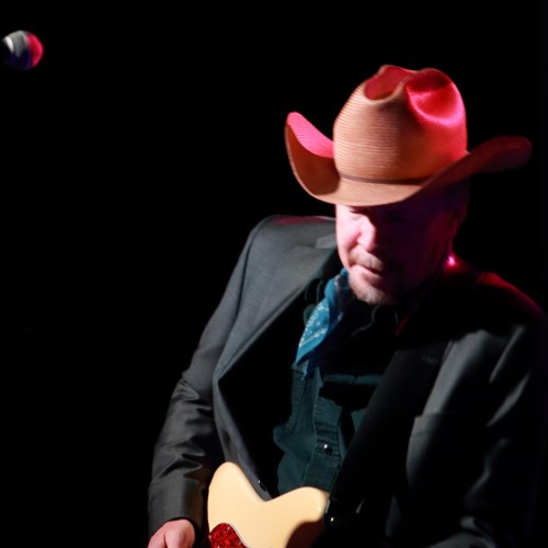 Dave Alvin