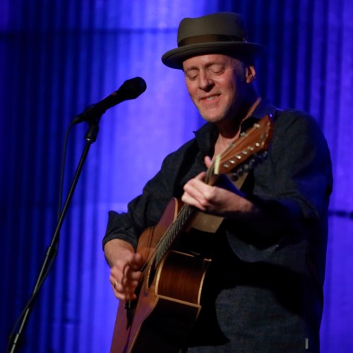 Willy Porter with his 9-string!