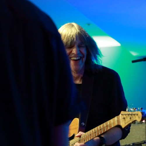 Mike Stern 'conversing' with Randy Brecker