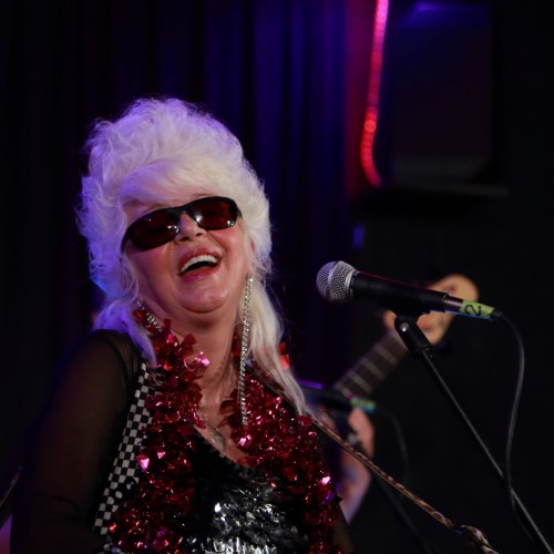 Christine Ohlman, the Beehive Queen!