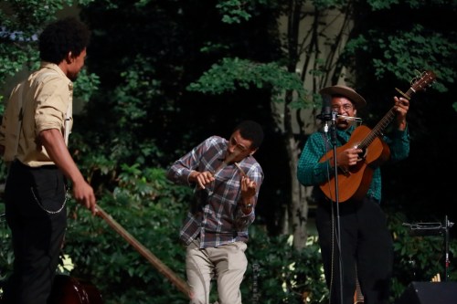 Brian Farrow, Tariq Muhammed, Dom Flemons