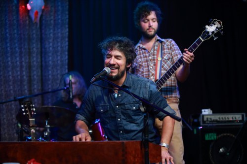 Cruz Contreras, Sam Quinn