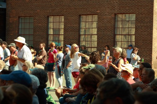 Loved the two dancers in the center!