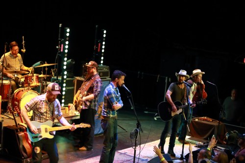 The Turnpike Troubadours (with Cruz Contreras)